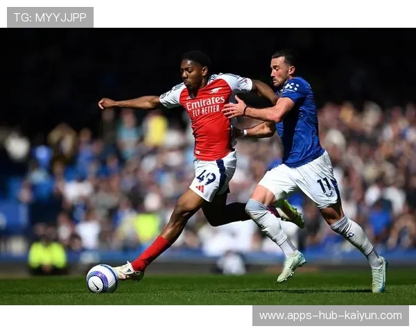 英格兰中场轮换：谁能成为队内最佳连接点？